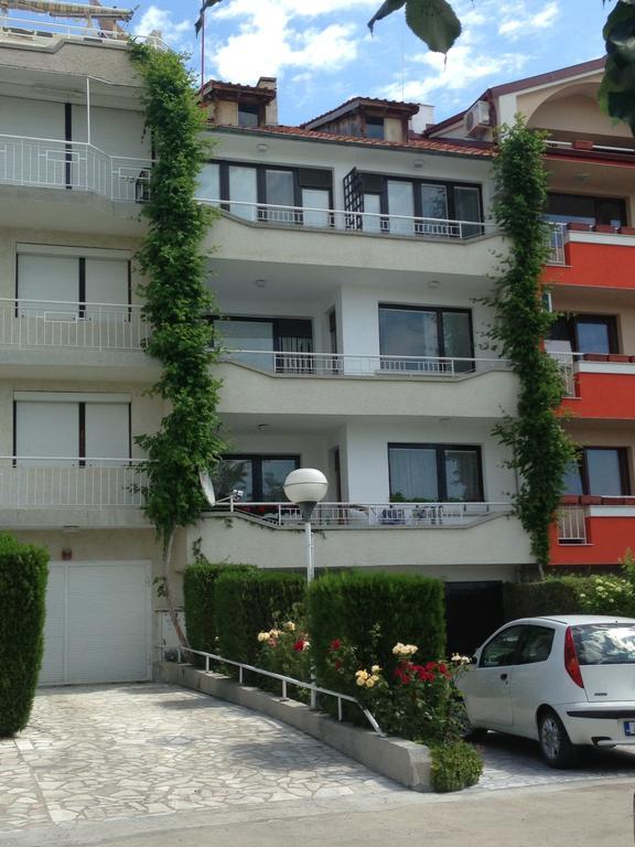 Yanis Guest House Sveti Vlas Esterno foto